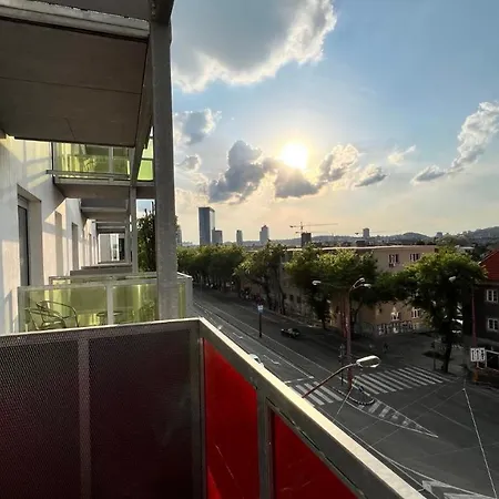 Apartmán Air Conditioned 2 With Terrace, Prievozska Street