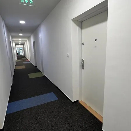 Lägenhet Air Conditioned 2 With Terrace, Prievozska Street *